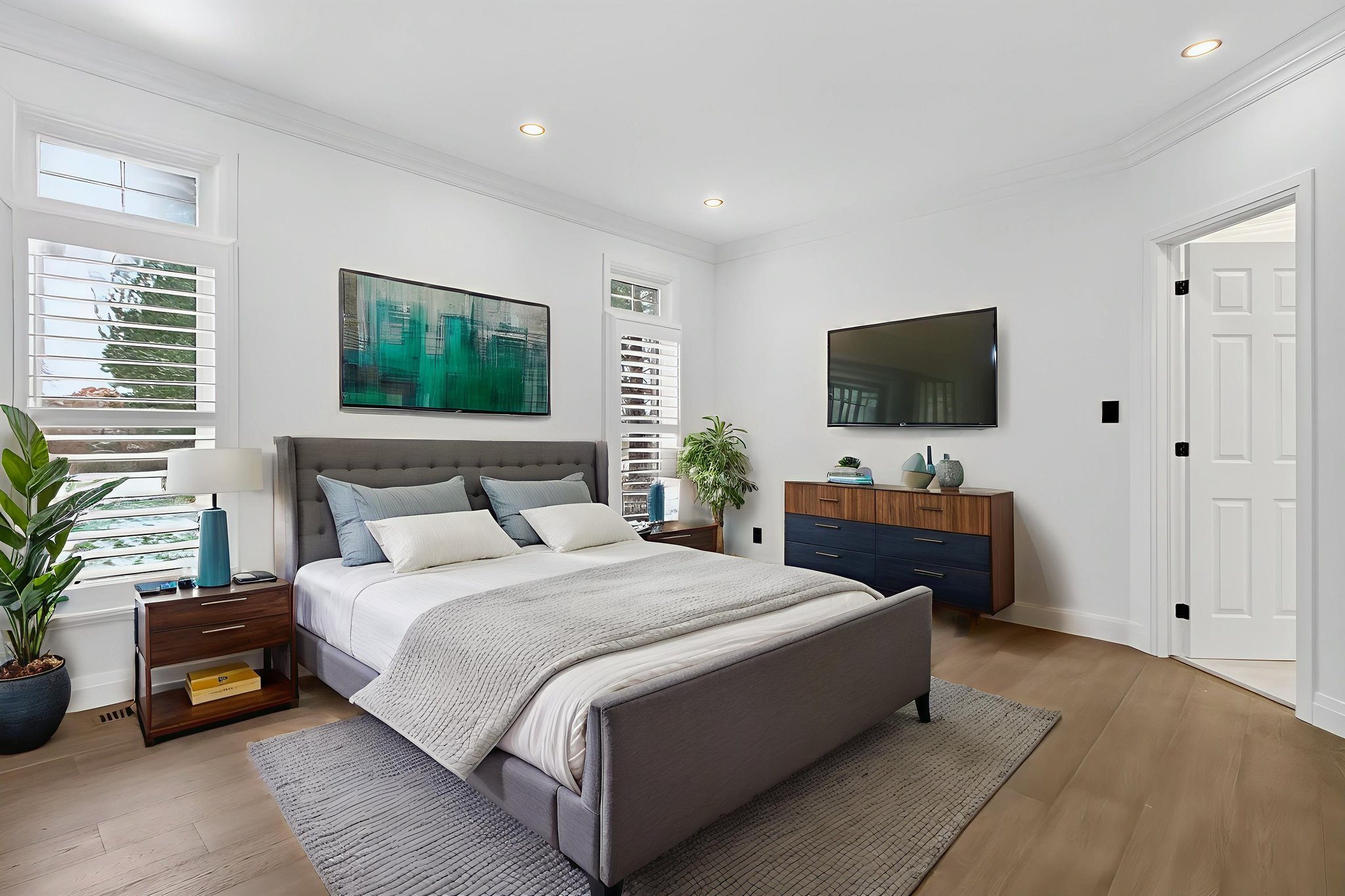 IMG_1255 virtually staged.jpeg