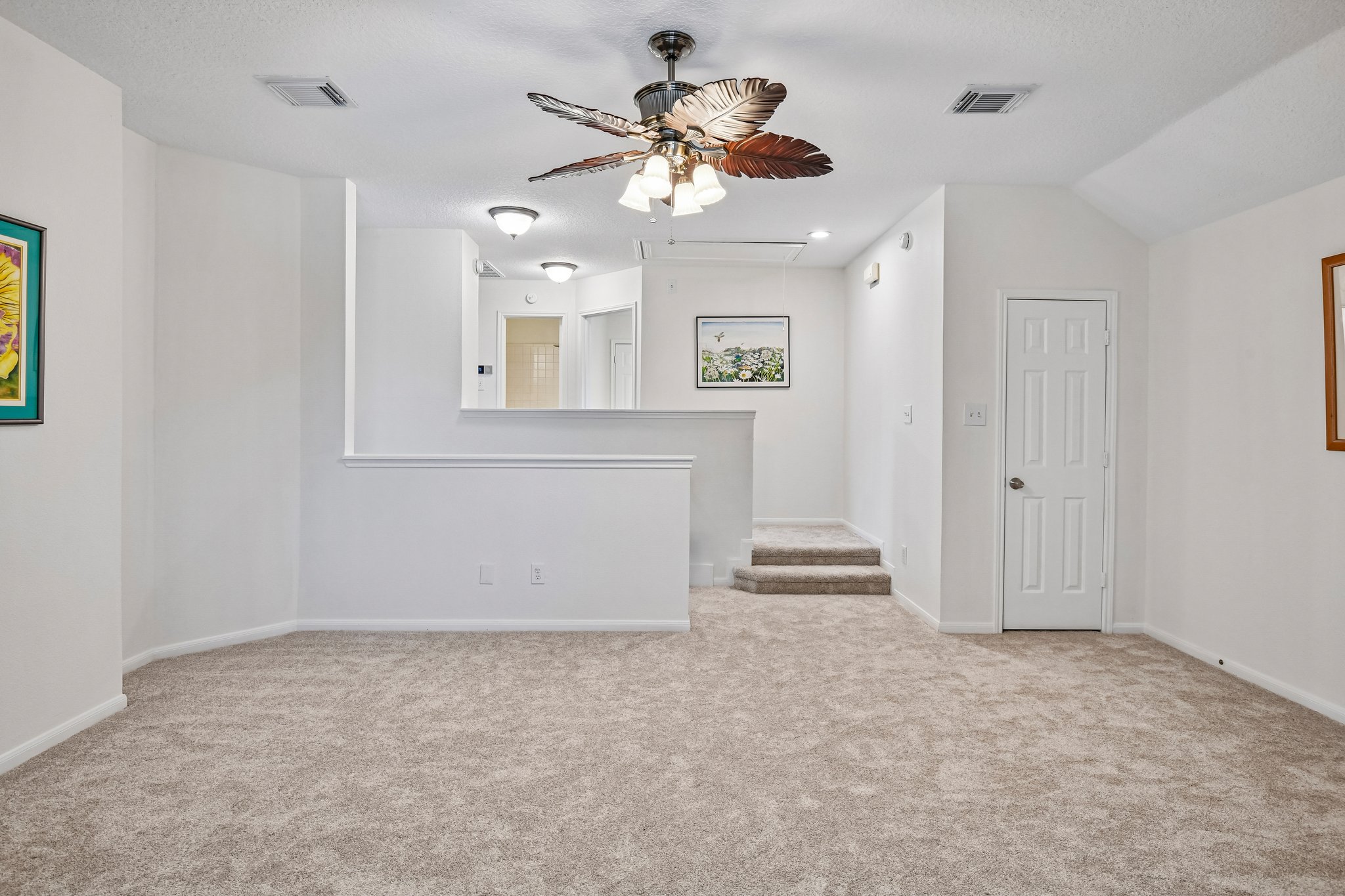 Hazel Ridge Ct-S1709-040.jpg