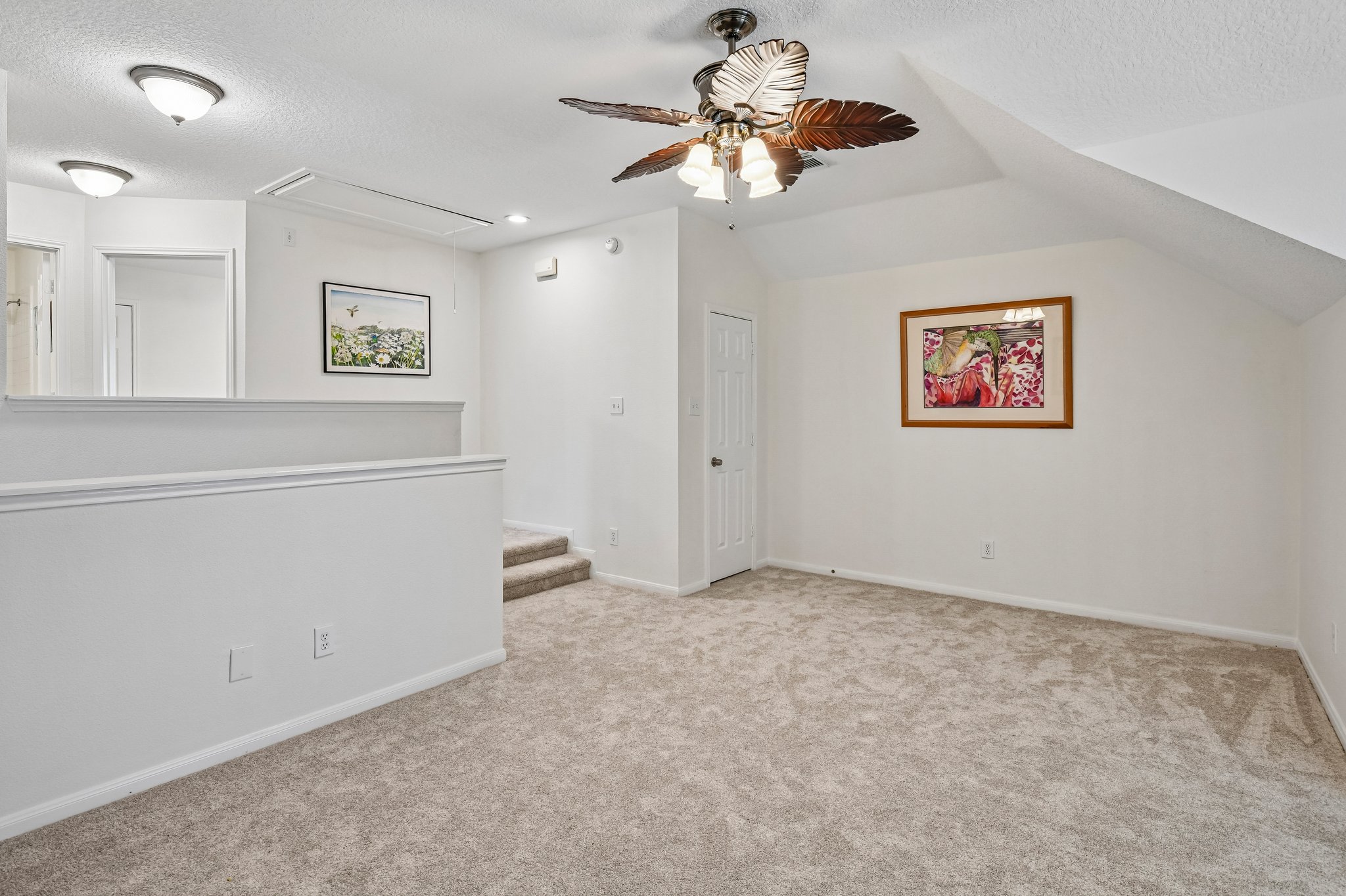 Hazel Ridge Ct-S1709-041.jpg