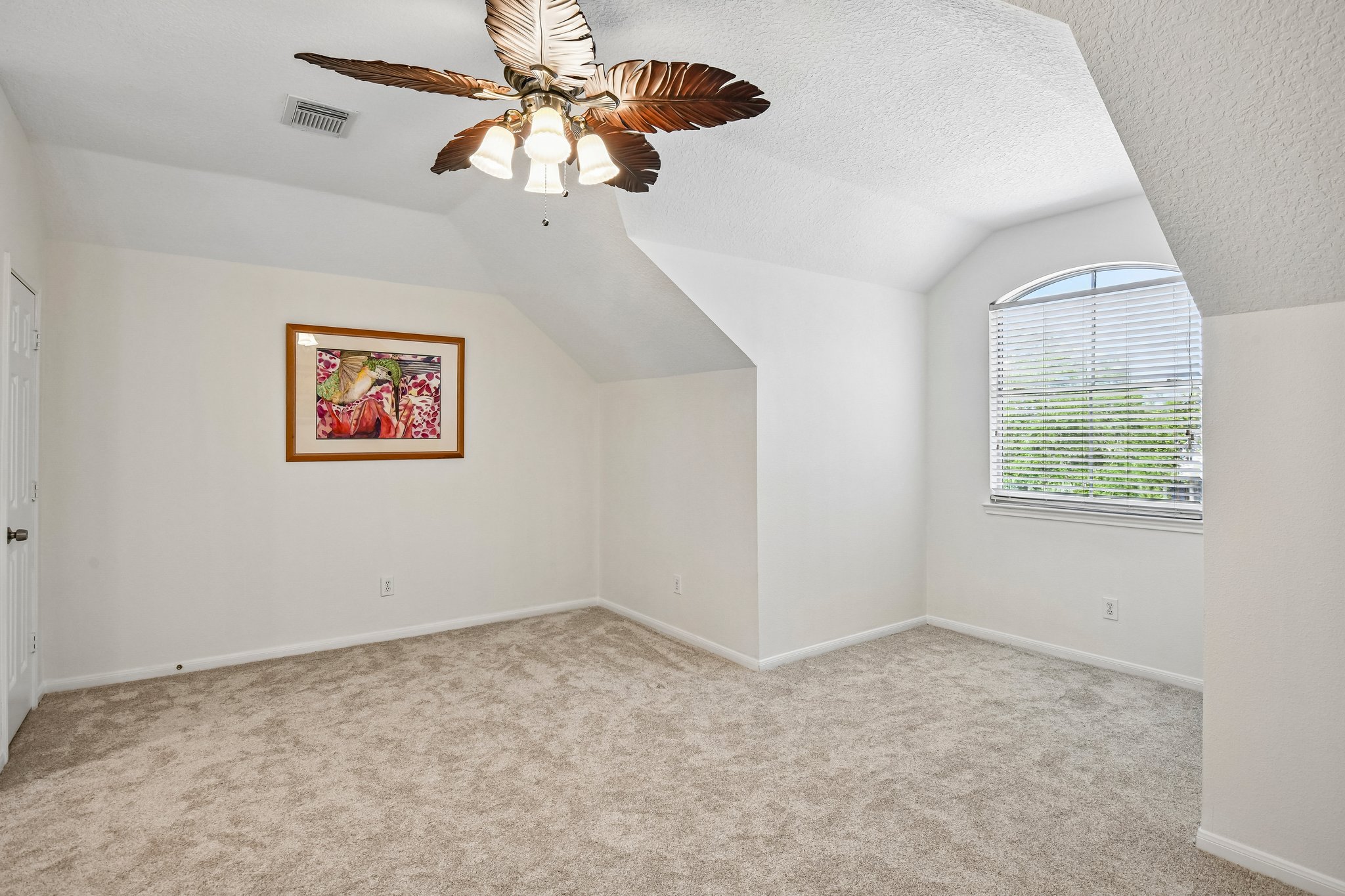 Hazel Ridge Ct-S1709-042.jpg
