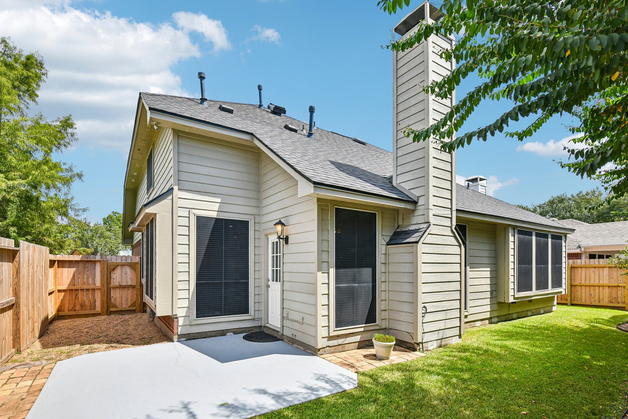 Hazel Ridge Ct-S1709-057.jpg