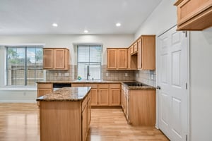 Hazel Ridge Ct-S1709-023.jpg
