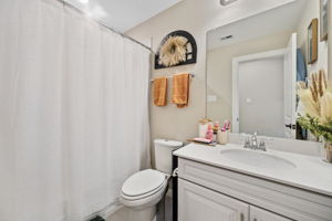  Photo 36