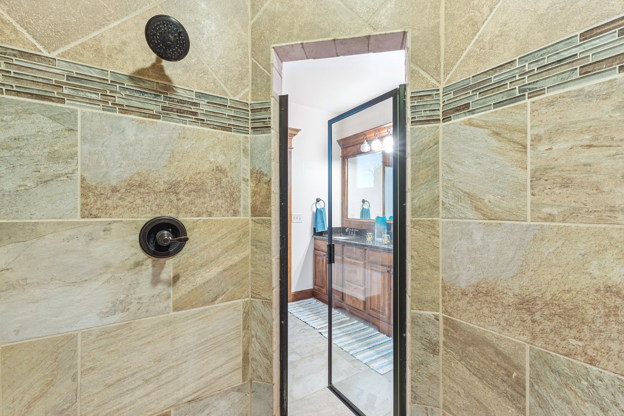 14013 Savannah River Way_029.jpg