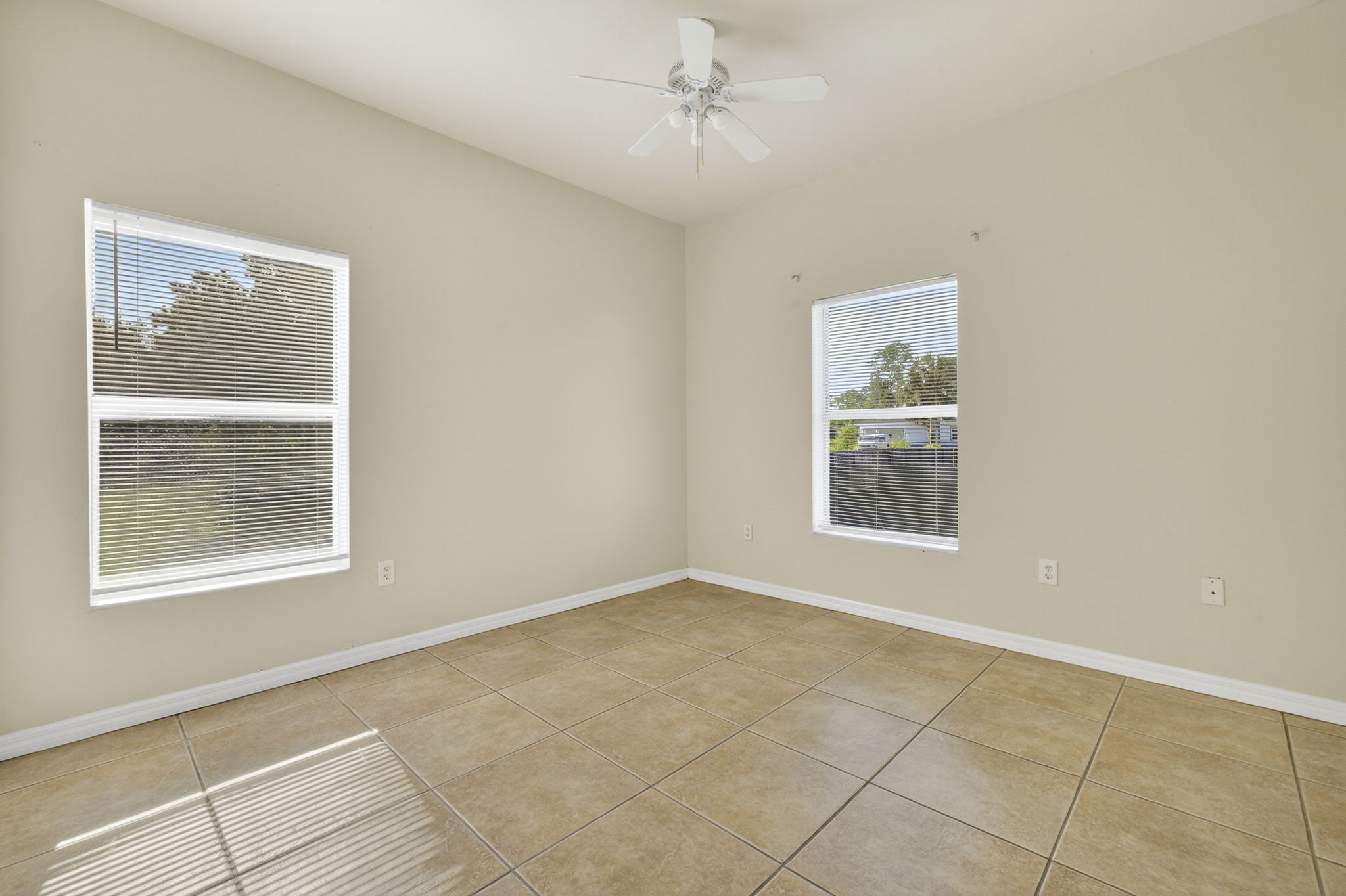 Guest Bedroom 2 - 1 of 2