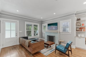 E Powhatan Ave-009.jpg
