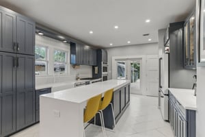 E Powhatan Ave-016.jpg