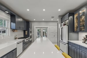 E Powhatan Ave-018.jpg
