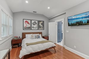 E Powhatan Ave-027.jpg
