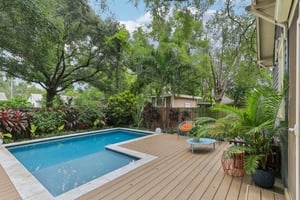 E Powhatan Ave-050.jpg