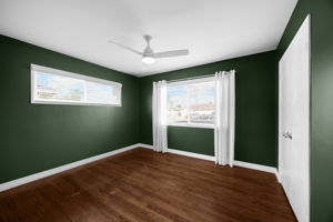  Photo 36