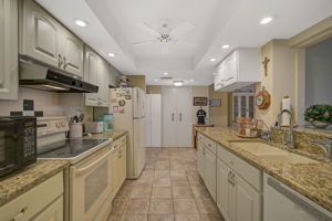 1402 Grand Blvd-14