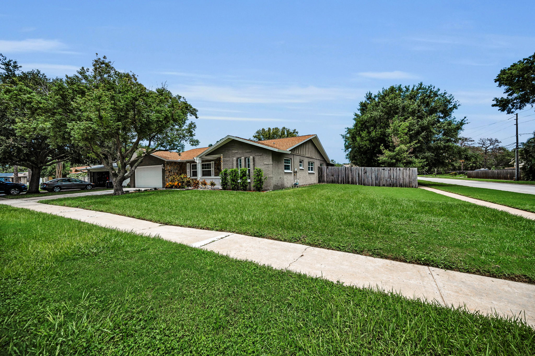 Front Exterior33