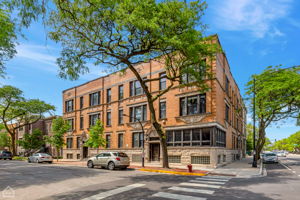 1402 W Flournoy St - Unit 3_001