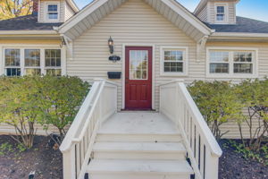 Greenwood Ave-001