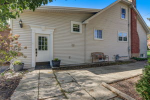 Greenwood Ave-003