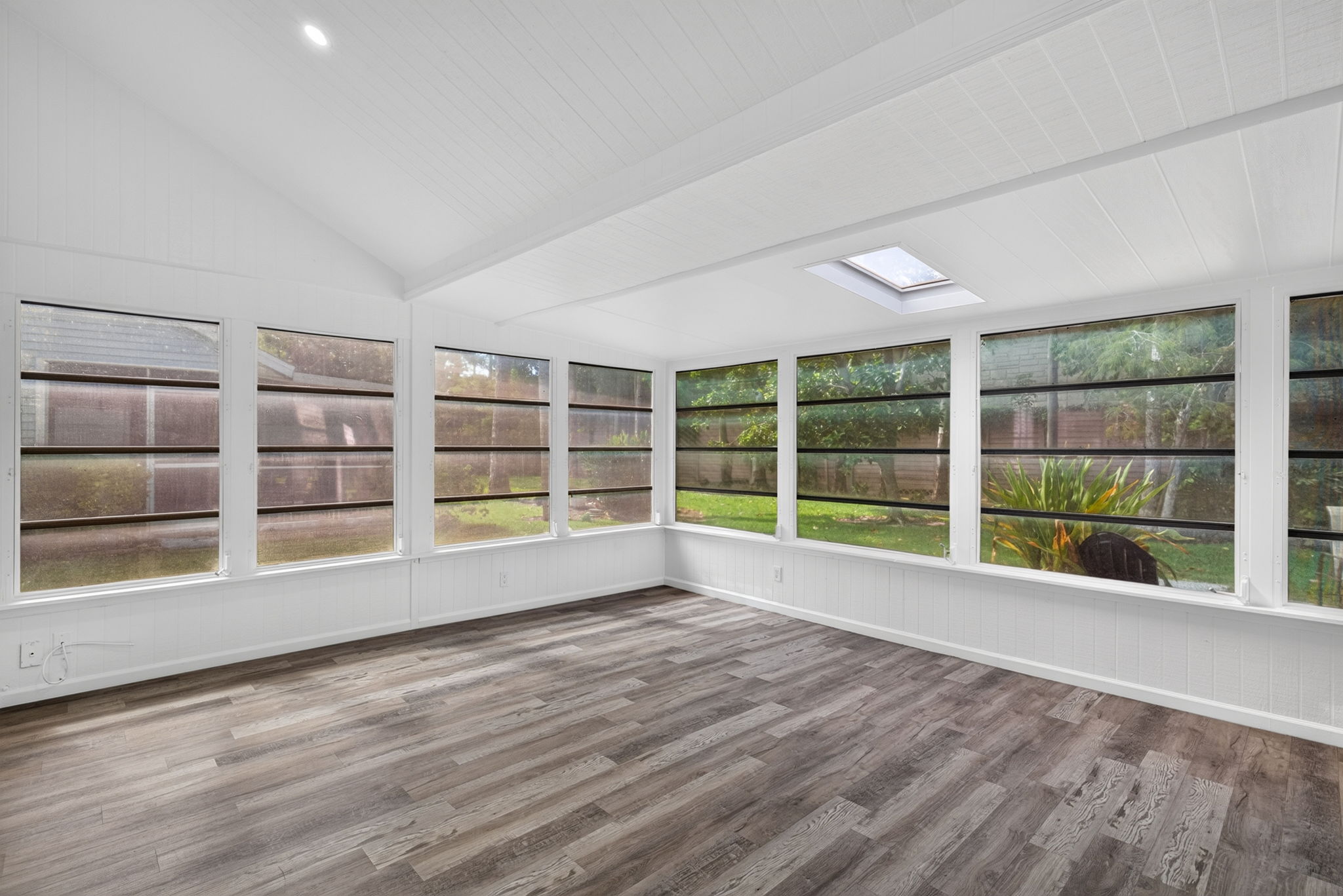 Sunroom 2 of 2