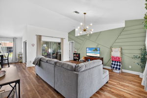 Living Room 3 of 5