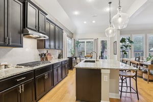 Village Inn-S2810-026.jpg