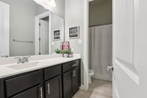 Village Inn-S2810-048.jpg