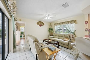 Pimberton Dr-S0410-010.jpg