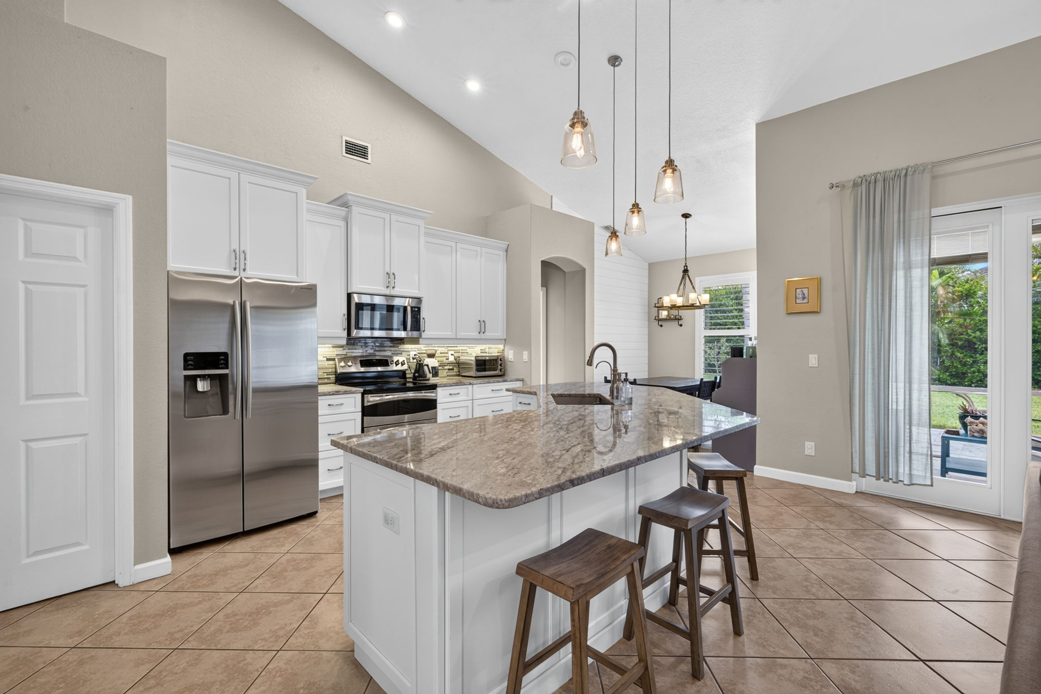 Kitchen 1 of 3