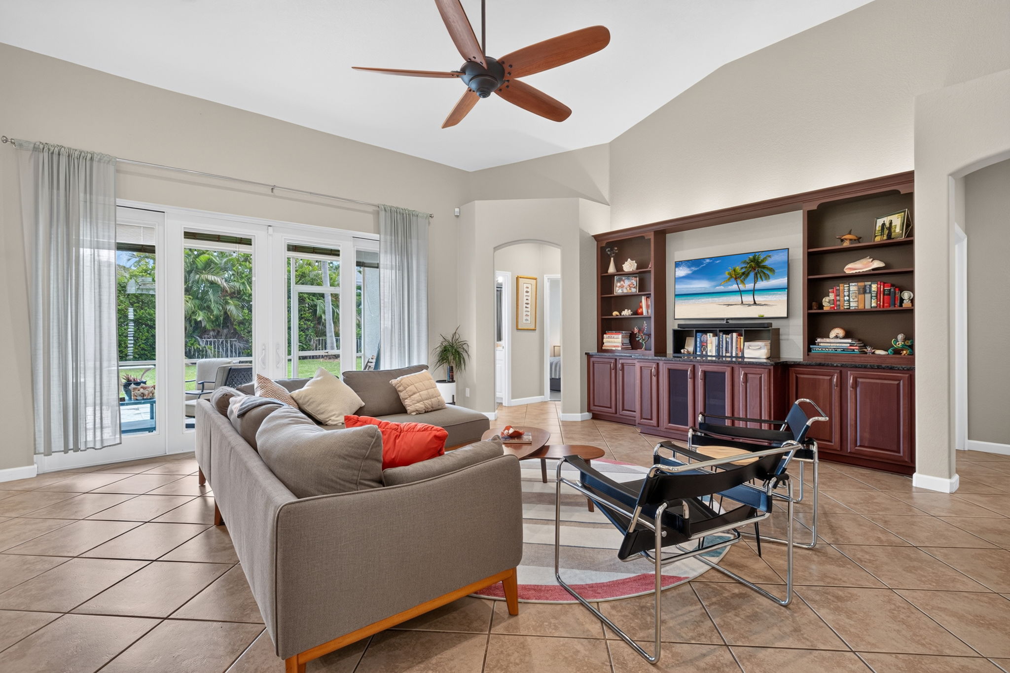 Living Room 3 of 3