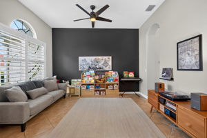 Family Room 1 of 2