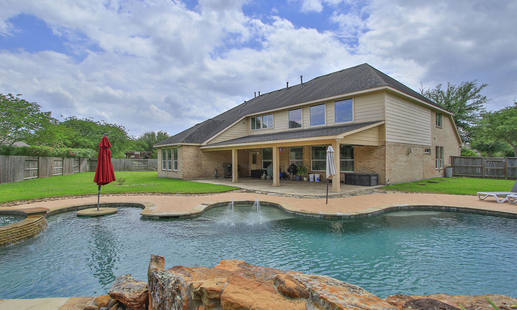  Photo 56