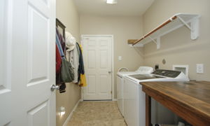  Photo 35