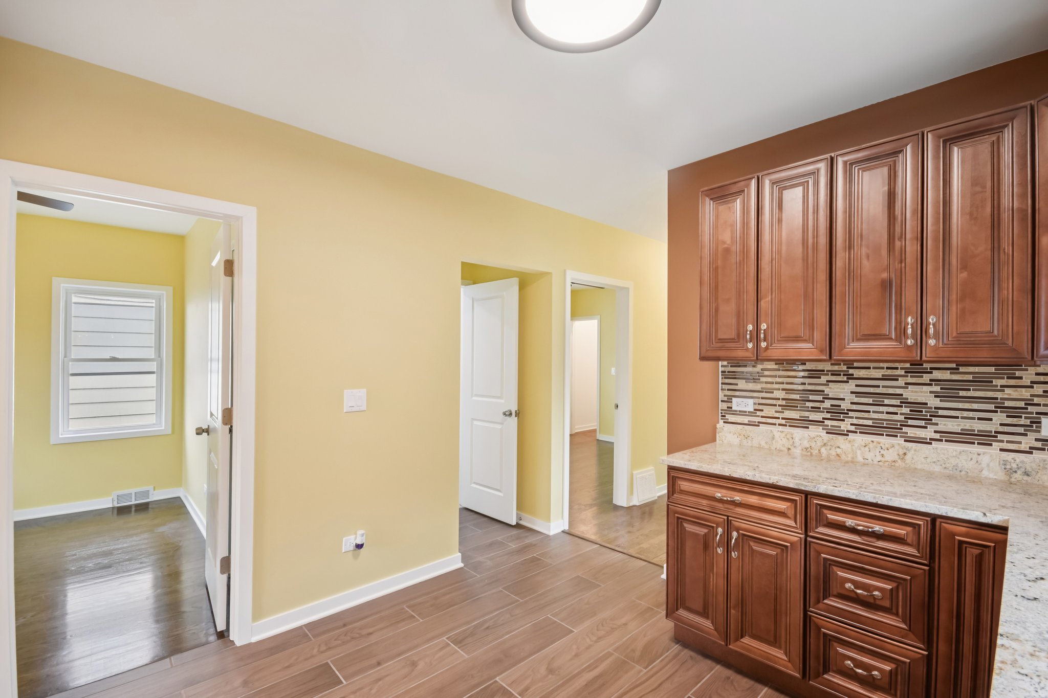 36th Ave-S0403-015.jpg