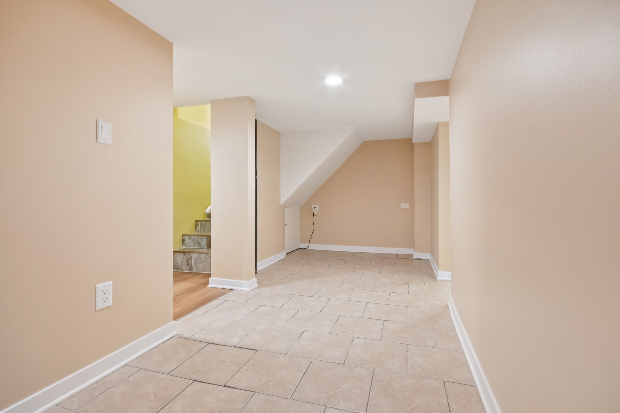 36th Ave-S0403-025.jpg