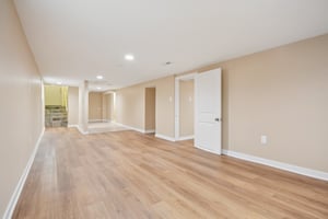 36th Ave-S0403-029.jpg