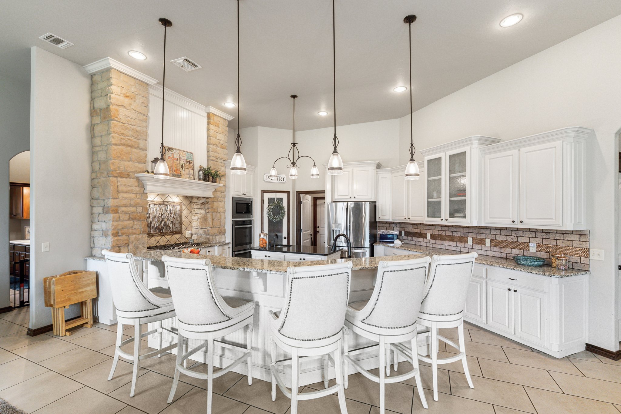 1404 NW 187th St_010.jpg