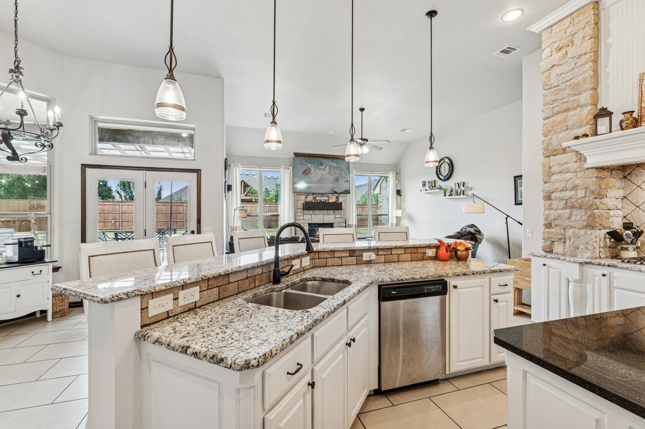 1404 NW 187th St_014.jpg