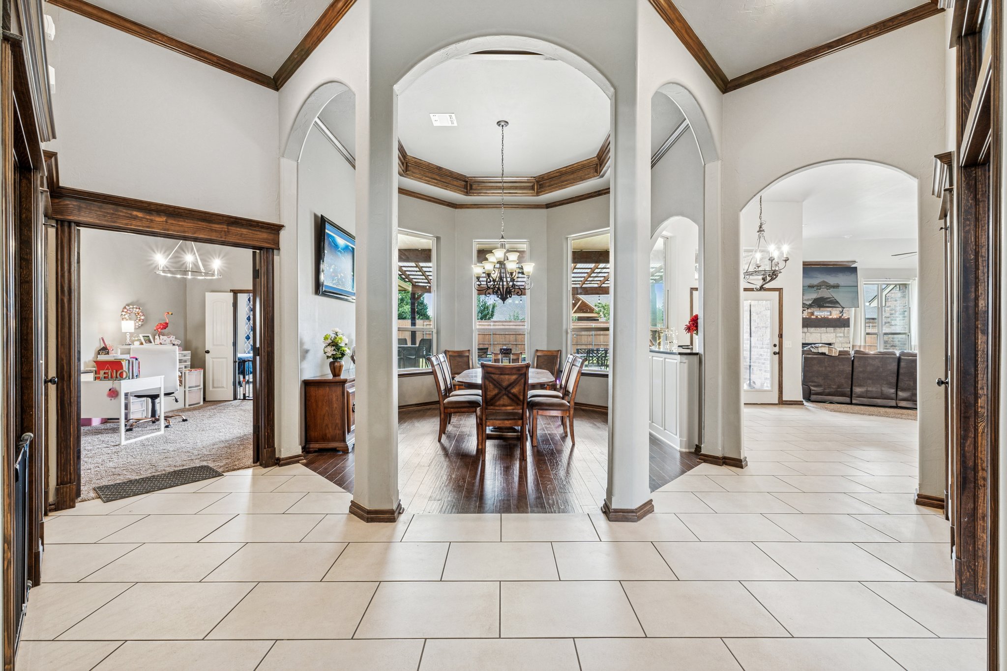 1404 NW 187th St_016.jpg