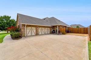 1404 NW 187th St_004.jpg