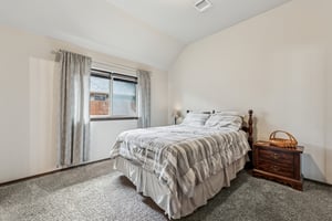 1404 NW 187th St_025.jpg