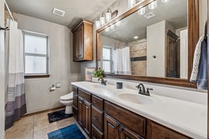 1404 NW 187th St_029.jpg