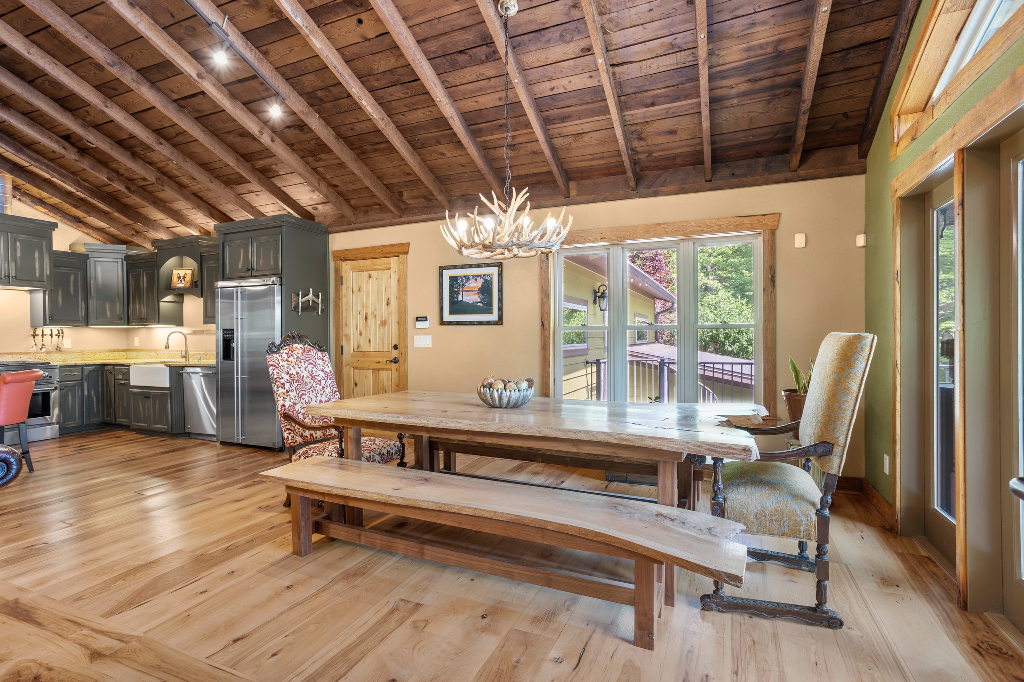 Games or Elegant Dining -- make it what you wish!