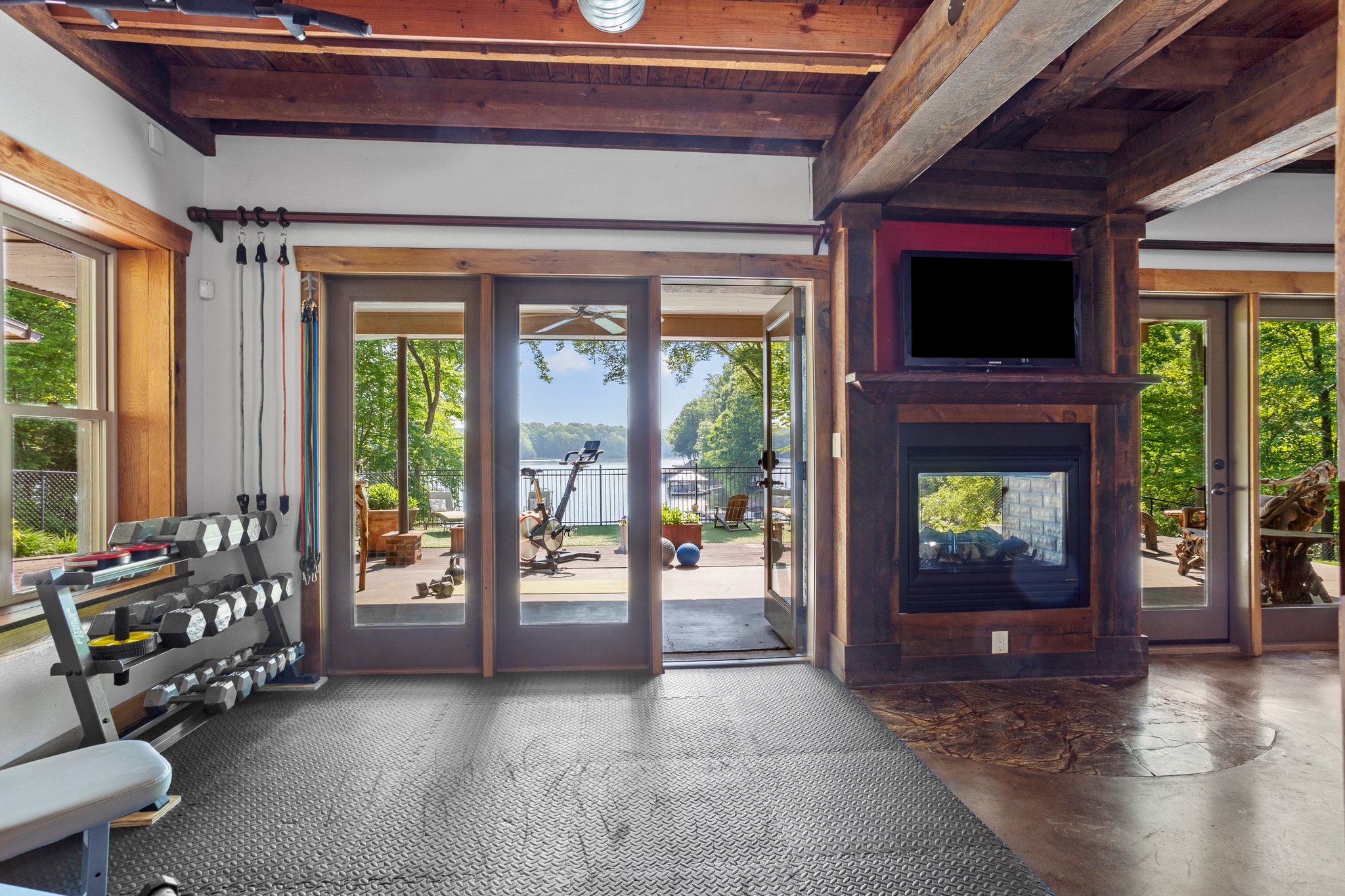 ee through fireplace, and a view !