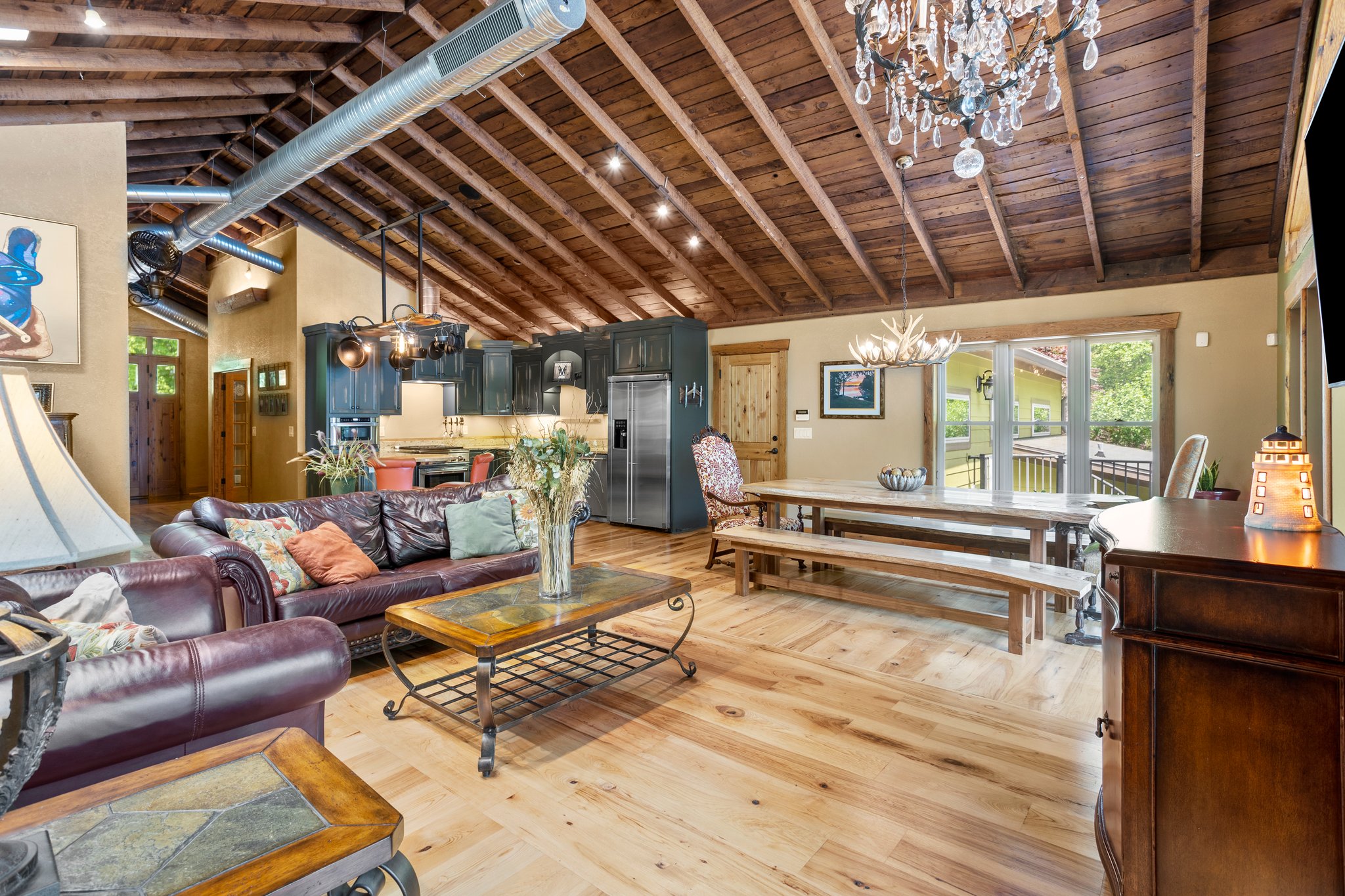 Welcome friends and family!