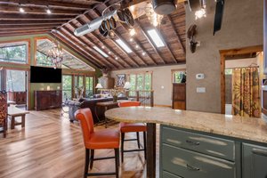 Open and inclusive but large enough for areas of intimate conversation.