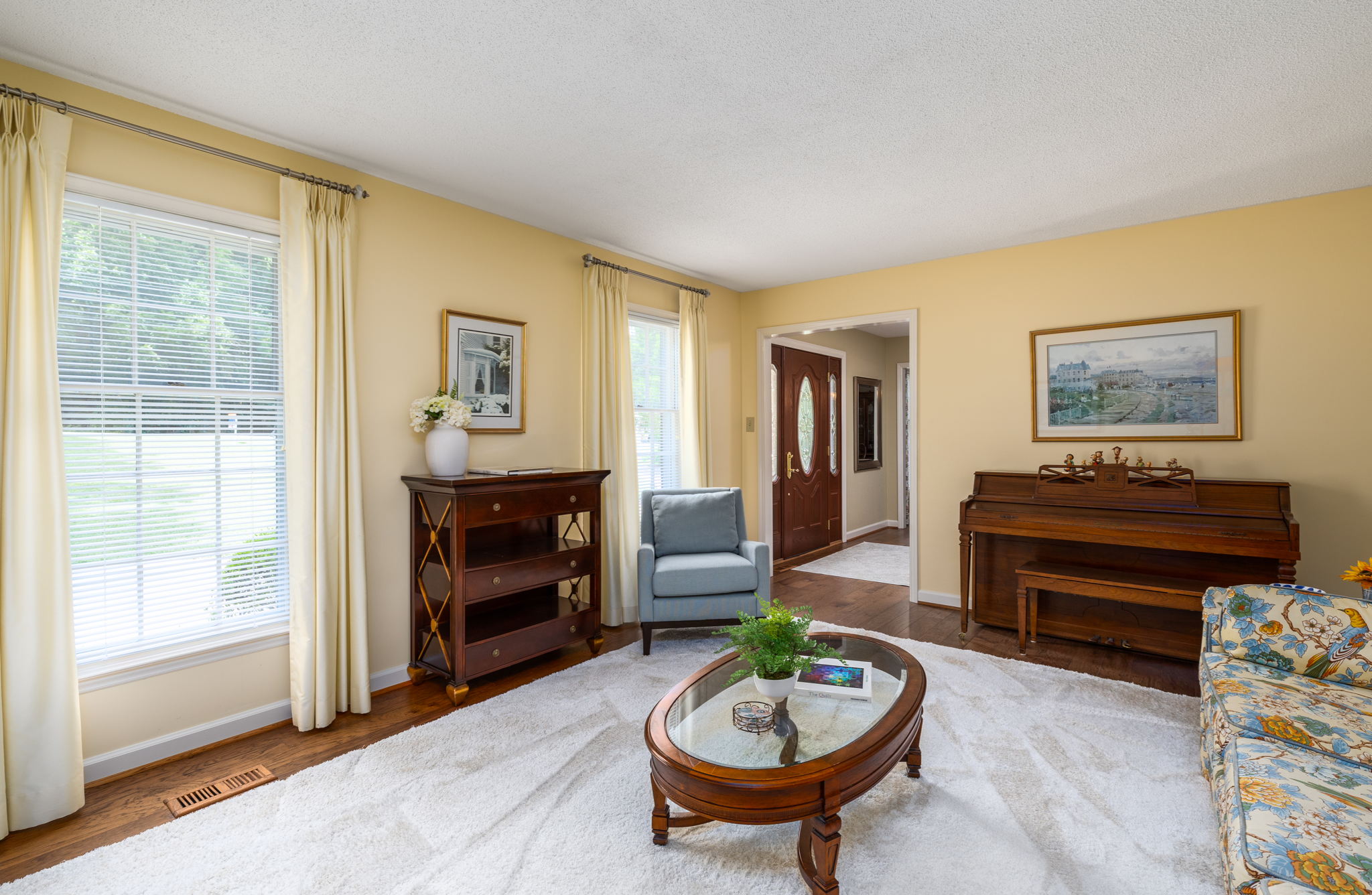 1404 Woodford Rd-8