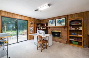 1404 Woodford Rd-29