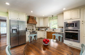 1404 Woodford Rd-16