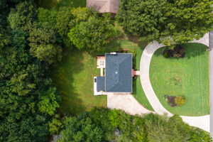 1404 Woodford Rd-40