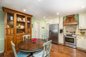 1404 Woodford Rd-15