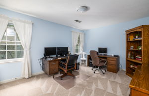 1404 Woodford Rd-25