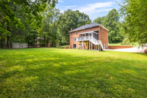 1404 Woodford Rd-37